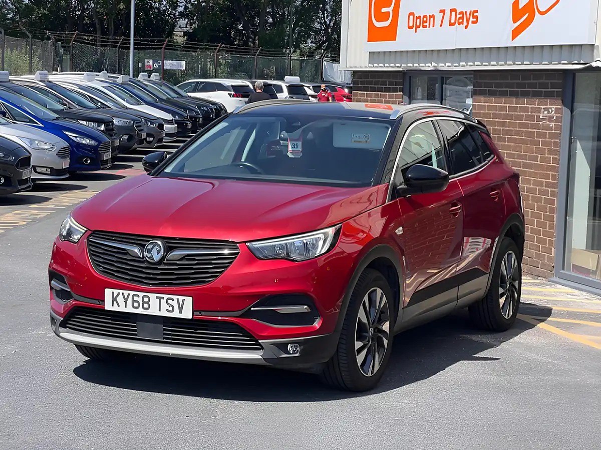 Used 2018 Vauxhall Grandland X Sport Nav Red - Interior and Exterior details 2