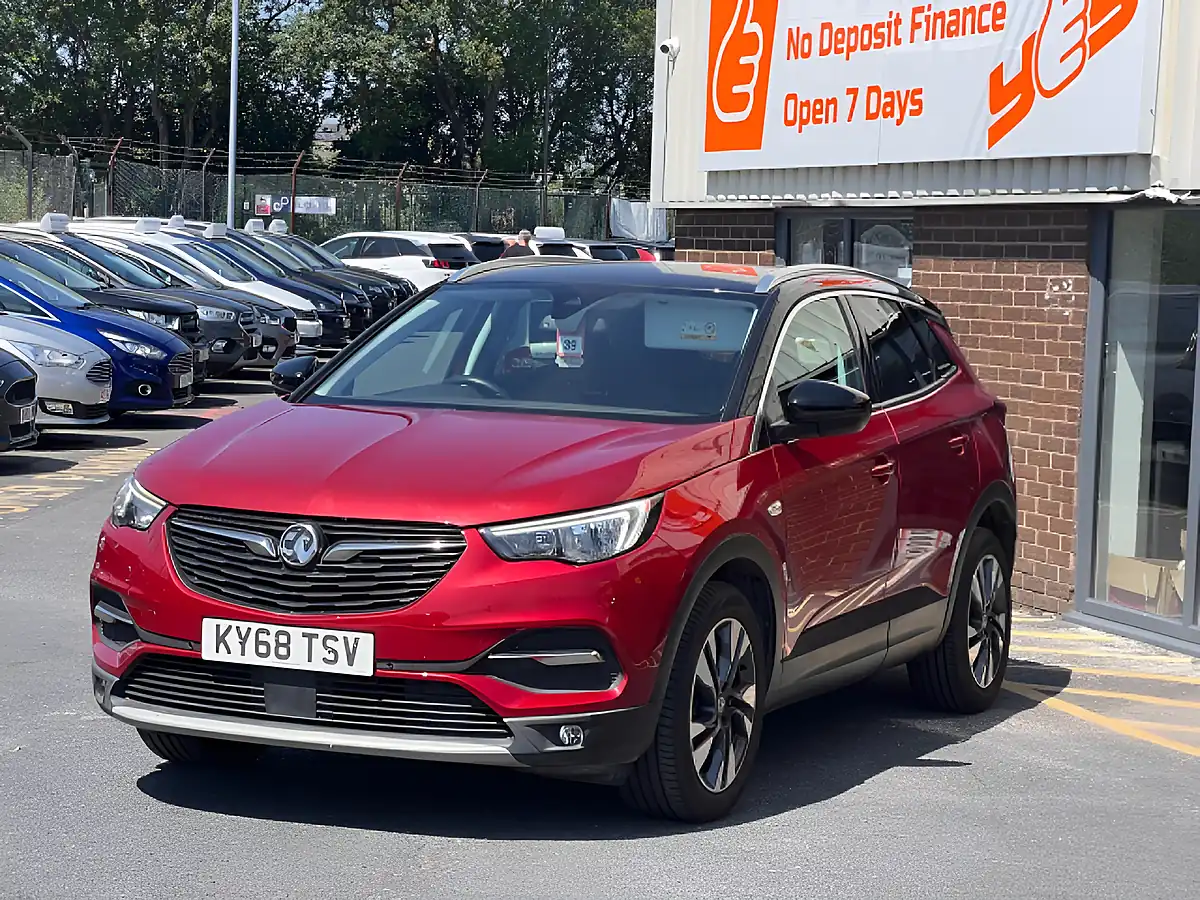 Used 2018 Vauxhall Grandland X Sport Nav Red - Interior and Exterior details 7