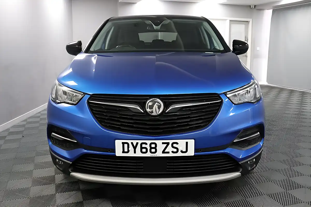 Used 2018 Vauxhall Grandland X Sport Nav S/S Blue - Interior and Exterior details 2