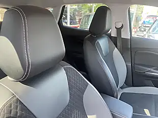 Used 2018 Vauxhall Grandland X Sport Nav S/S Green - Interior and Exterior details 10