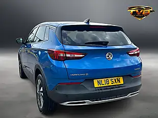 Used 2018 Vauxhall Grandland X Sport Nav Topaz Blue - Interior and Exterior details 10