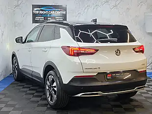 Used 2018 Vauxhall Grandland X Sport Nav White - Interior and Exterior details 7