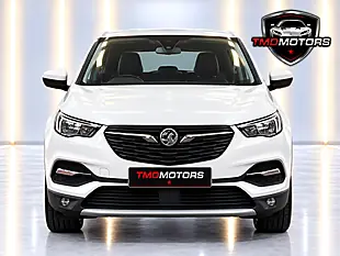 Used 2018 Vauxhall Grandland X Sport Nav White - Interior and Exterior details 2