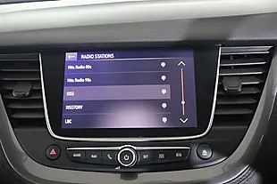 Used 2018 Vauxhall Grandland X Tech Line Nav White - Interior and Exterior details 14