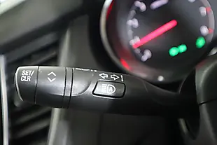 Used 2018 Vauxhall Grandland X Tech Line Nav White - Interior and Exterior details 19