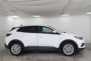 Used 2018 Vauxhall Grandland X Tech Line Nav White - Interior and Exterior details 7