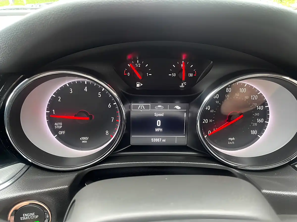 Used 2018 Vauxhall Insignia Design Red - Interior and Exterior details 14