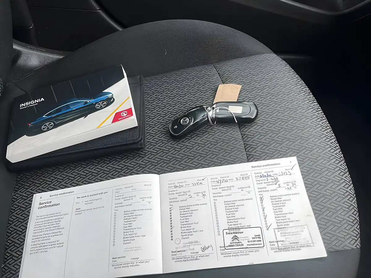 Used 2018 Vauxhall Insignia Design Red - Interior and Exterior details 18