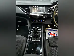 Used 2018 Vauxhall Insignia Sri Grand Sport Grey - Interior and Exterior details 12