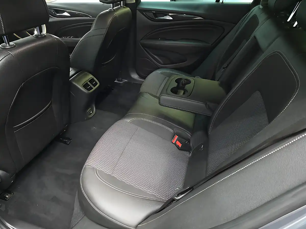 Used 2018 Vauxhall Insignia Sri Grand Sport Grey - Interior and Exterior details 18