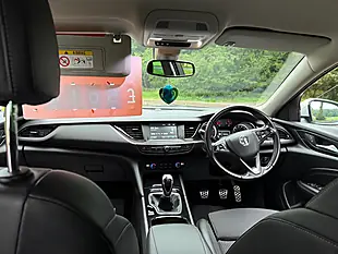 Used 2018 Vauxhall Insignia Sri Grand Sport White - Interior and Exterior details 13