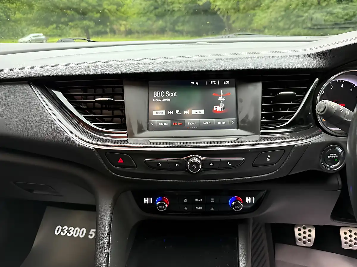 Used 2018 Vauxhall Insignia Sri Grand Sport White - Interior and Exterior details 18