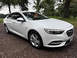 Used 2018 Vauxhall Insignia Sri Grand Sport White - Interior and Exterior details 8