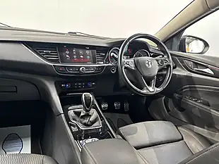 Used 2018 Vauxhall Insignia Sri Nav Dark Moon Blue - Interior and Exterior details 17