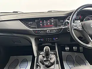 Used 2018 Vauxhall Insignia Sri Nav Dark Moon Blue - Interior and Exterior details 19