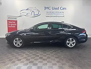 Used 2018 Vauxhall Insignia Sri Nav Dark Moon Blue - Interior and Exterior details 2