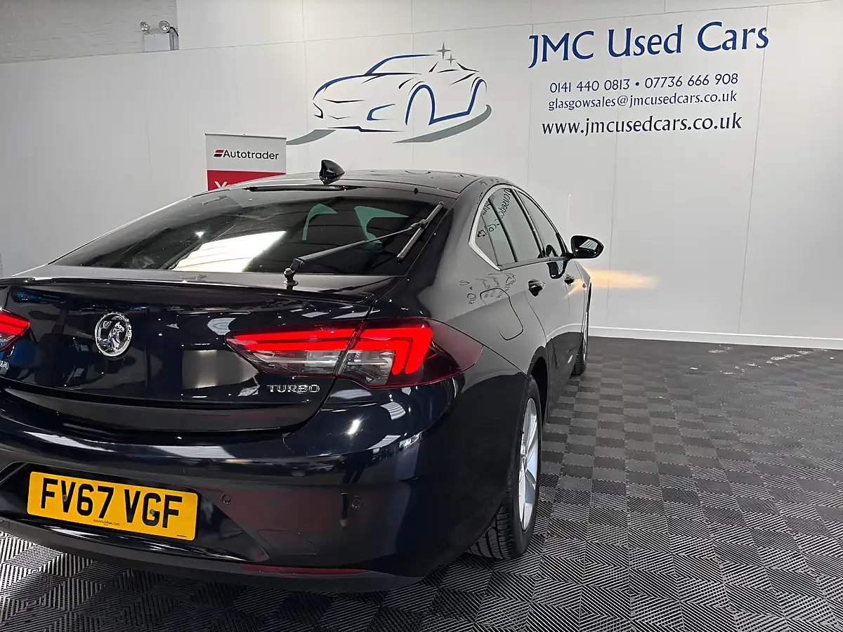 Used 2018 Vauxhall Insignia Sri Nav Dark Moon Blue - Interior and Exterior details 9