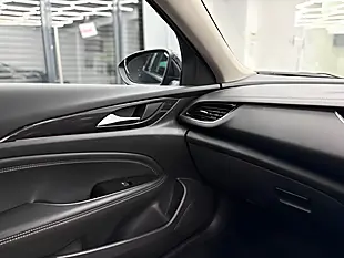 Used 2018 Vauxhall Insignia Sri Nav Grand Sport Blue - Interior and Exterior details 20