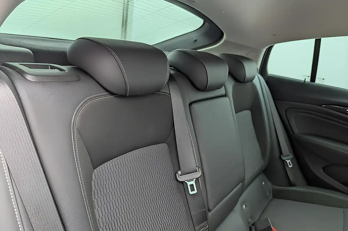 Used 2018 Vauxhall Insignia Sri Nav Grand Sport Grey - Interior and Exterior details 11