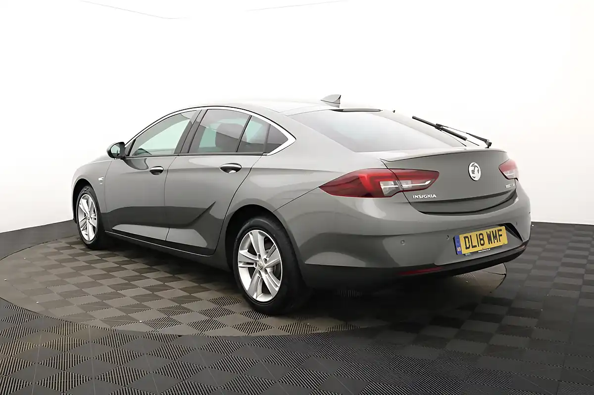Used 2018 Vauxhall Insignia Sri Nav Grand Sport Grey - Interior and Exterior details 5
