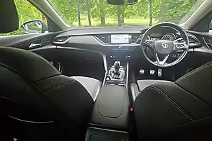 Used 2018 Vauxhall Insignia Sri Nav Grey - Interior and Exterior details 12