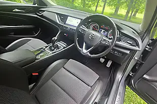 Used 2018 Vauxhall Insignia Sri Nav Grey - Interior and Exterior details 15