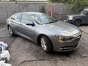 Used 2018 Vauxhall Insignia Sri Nav Grey - Interior and Exterior details 10