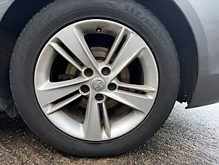 Used 2018 Vauxhall Insignia Sri Nav Grey - Interior and Exterior details 17