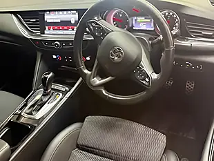 Used 2018 Vauxhall Insignia Sri Nav Silver - Interior and Exterior details 15