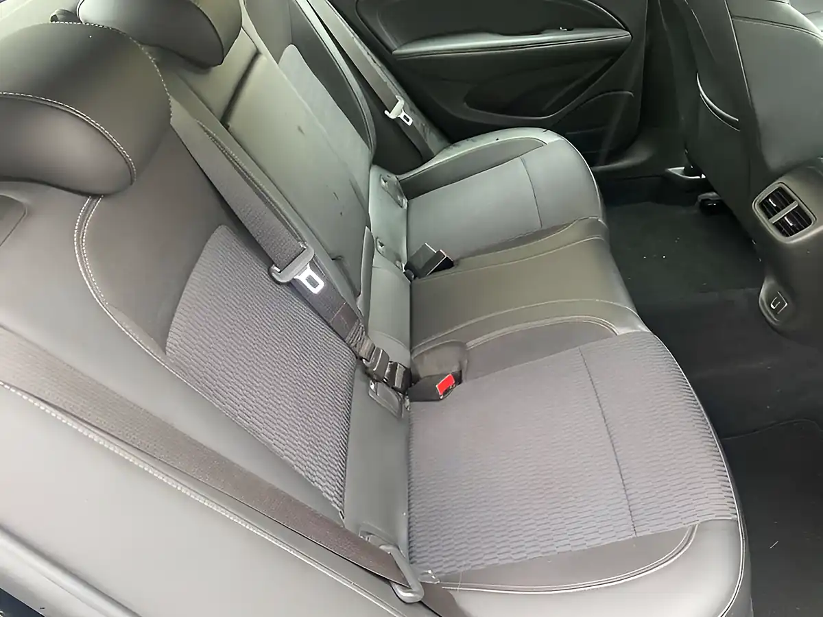 Used 2018 Vauxhall Insignia Sri Vx-Line Nav Black - Interior and Exterior details 14