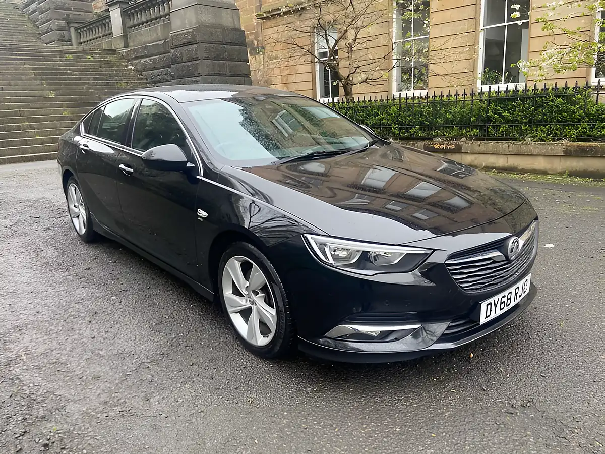Used 2018 Vauxhall Insignia Sri Vx-Line Nav Black - Interior and Exterior details 5