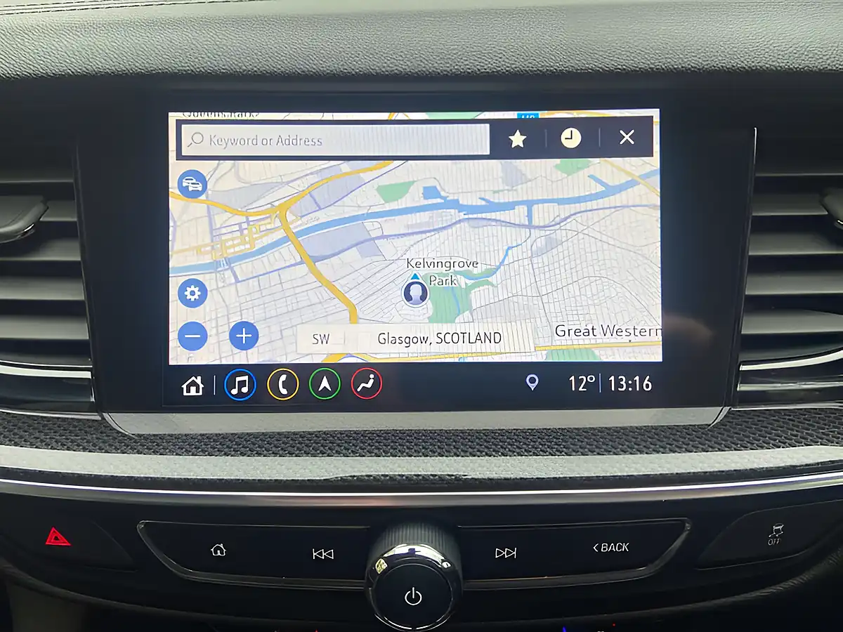 Used 2018 Vauxhall Insignia Sri Vx-Line Nav Black - Interior and Exterior details 9