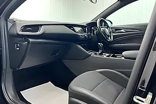 Used 2018 Vauxhall Insignia Sri Vx-Line Nav Black - Interior and Exterior details 13