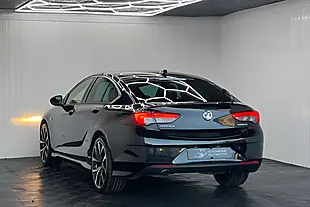 Used 2018 Vauxhall Insignia Sri Vx-Line Nav Black - Interior and Exterior details 9