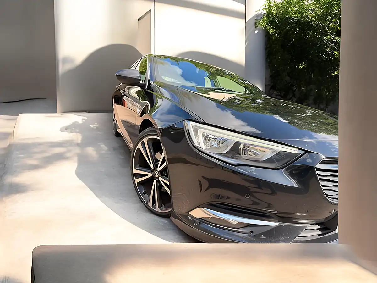Used 2018 Vauxhall Insignia Sri Vx Line Nav Grand Sport Black - Interior and Exterior details 11