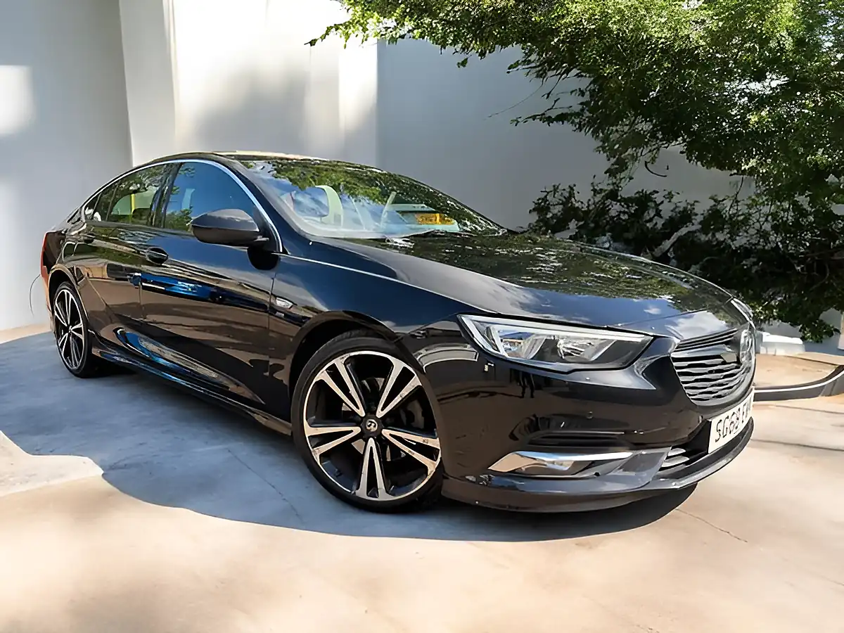 Used 2018 Vauxhall Insignia Sri Vx Line Nav Grand Sport Black - Interior and Exterior details 2