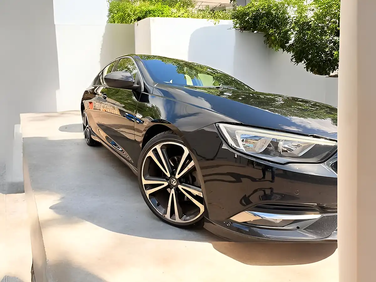 Used 2018 Vauxhall Insignia Sri Vx Line Nav Grand Sport Black - Interior and Exterior details 5