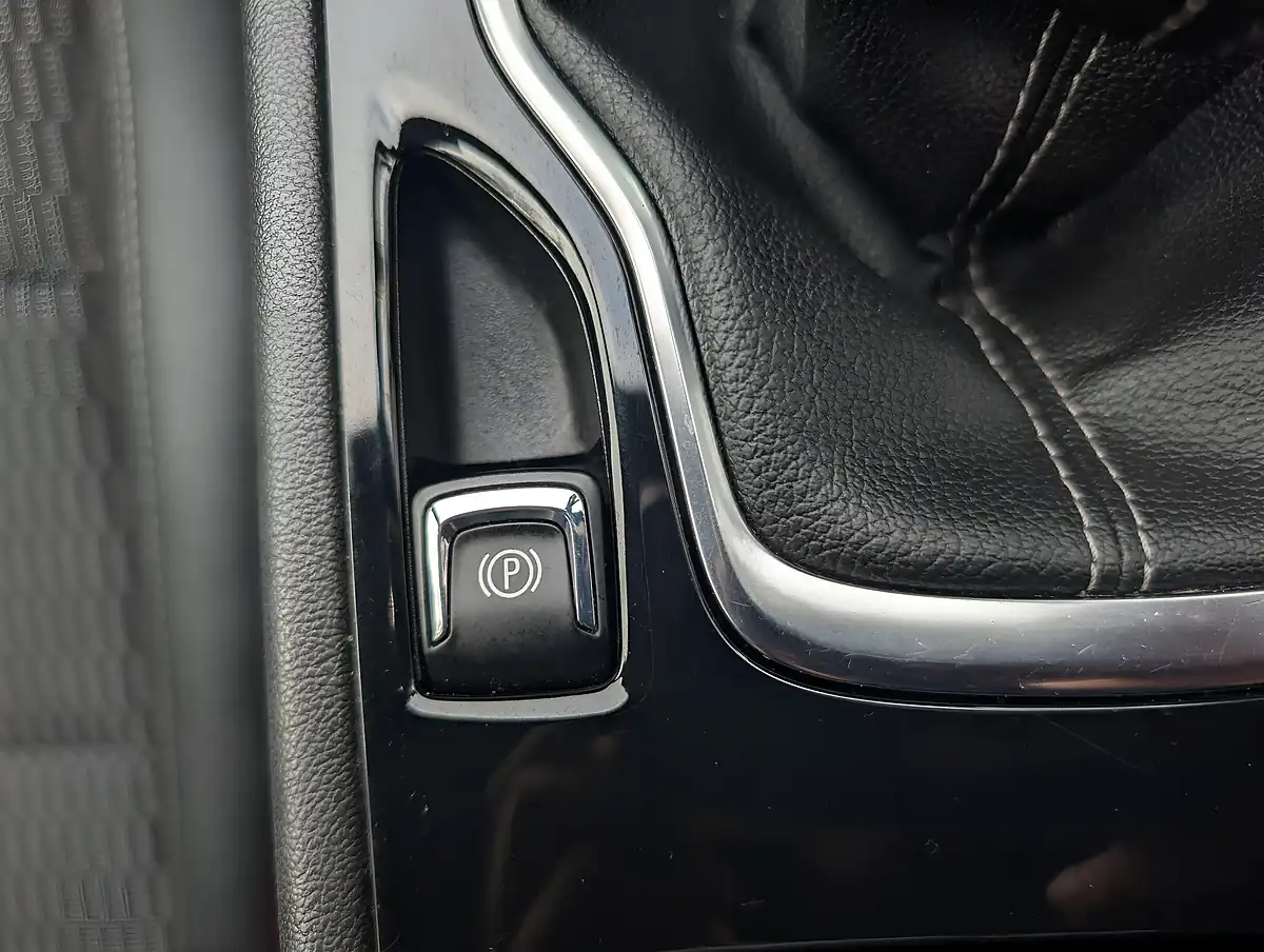 Used 2018 Vauxhall Insignia Sri Vx Line Nav Grand Sport - Interior and Exterior details 17