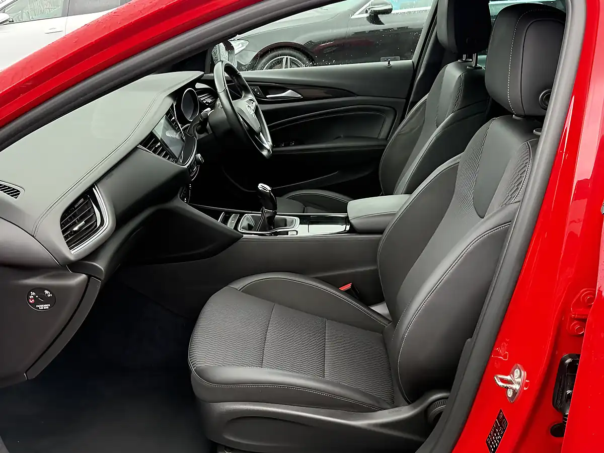 Used 2018 Vauxhall Insignia Sri Vx Line Nav Grand Sport Red - Interior and Exterior details 15