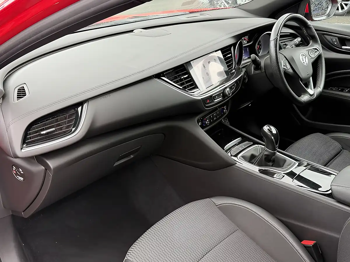 Used 2018 Vauxhall Insignia Sri Vx Line Nav Grand Sport Red - Interior and Exterior details 17