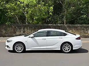Used 2018 Vauxhall Insignia Sri Vx Line Nav Grand Sport White - Interior and Exterior details 9