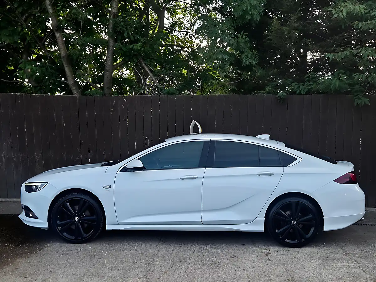 Used 2018 Vauxhall Insignia Sri Vx Line Nav Grand Sport White - Interior and Exterior details 5