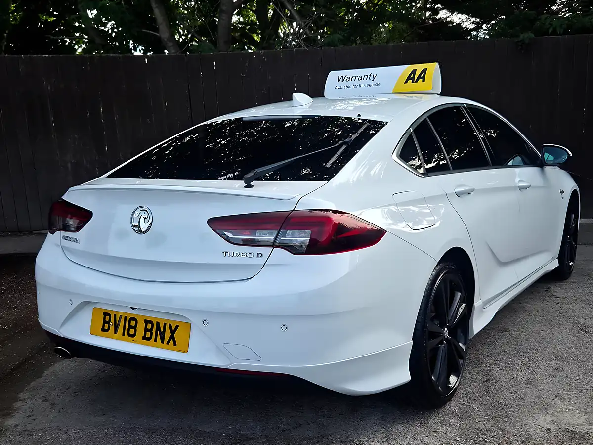 Used 2018 Vauxhall Insignia Sri Vx Line Nav Grand Sport White - Interior and Exterior details 8