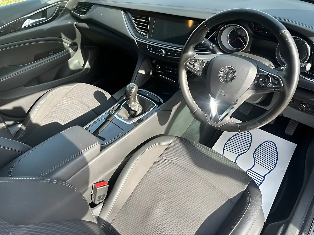 Used 2018 Vauxhall Insignia Tech Line Nav Grand Sport Black - Interior and Exterior details 18