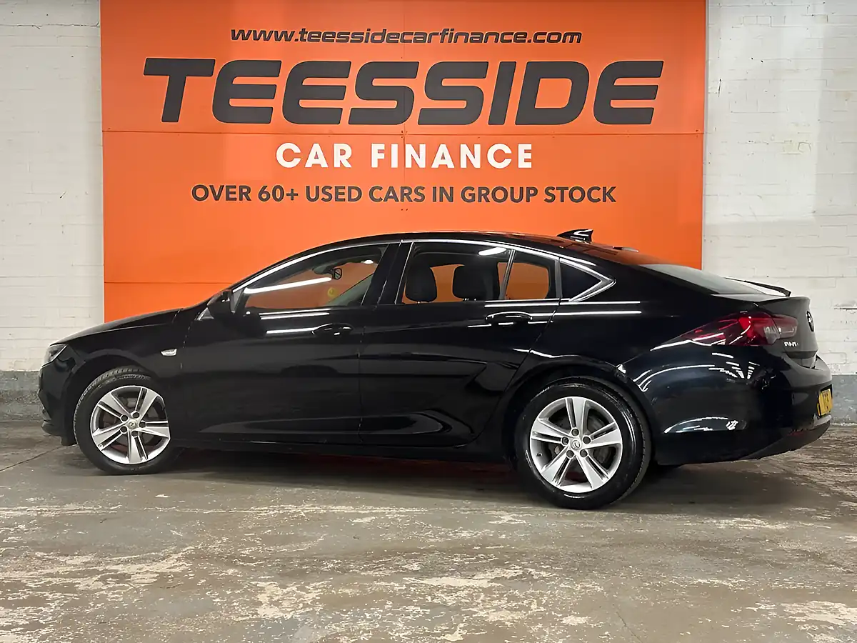 Used 2018 Vauxhall Insignia Tech Line Nav Grand Sport Black - Interior and Exterior details 8