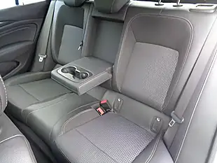 Used 2018 Vauxhall Insignia Tech Line Nav Grand Sport Silver - Interior and Exterior details 11