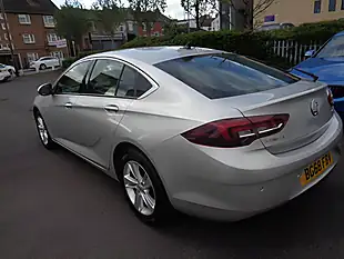 Used 2018 Vauxhall Insignia Tech Line Nav Grand Sport Silver - Interior and Exterior details 12
