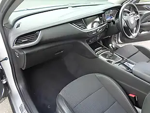 Used 2018 Vauxhall Insignia Tech Line Nav Grand Sport Silver - Interior and Exterior details 7