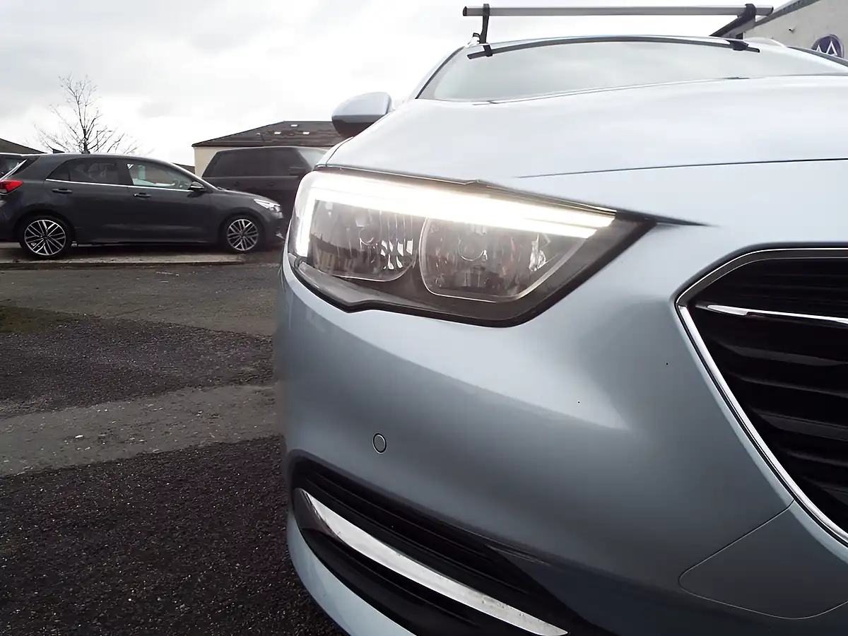 Used 2018 Vauxhall Insignia Tech Line Nav Silver - Interior and Exterior details 14