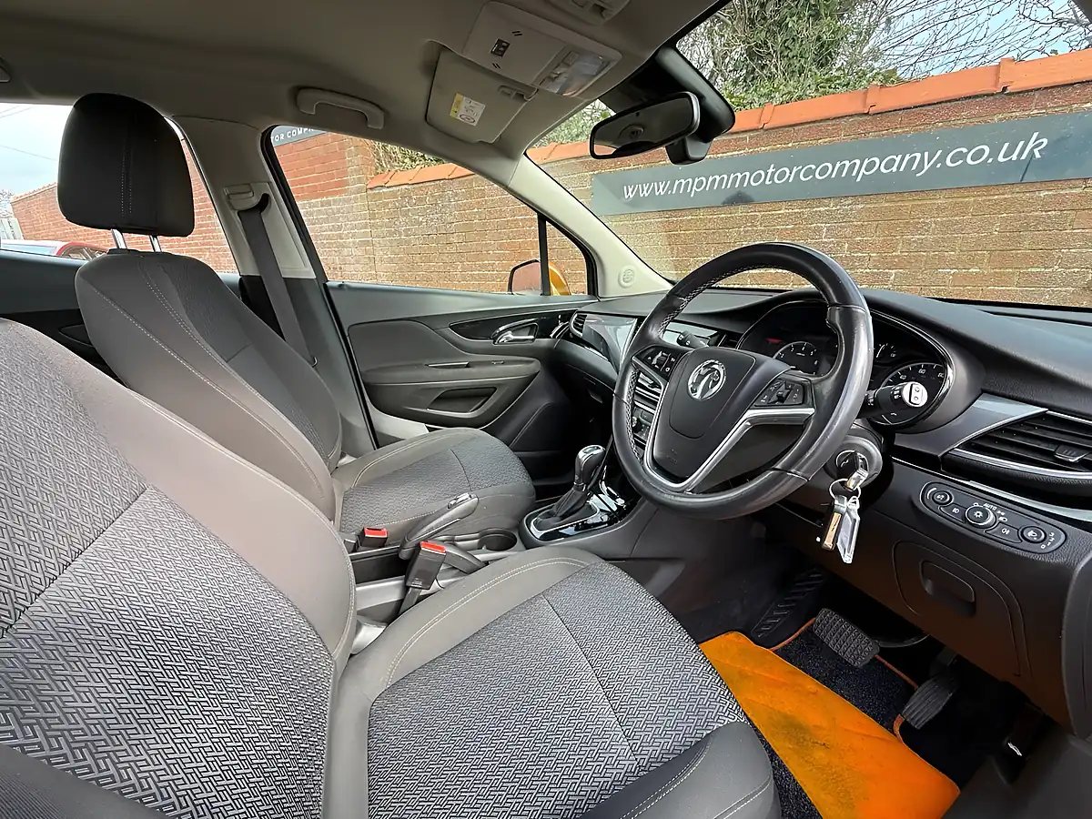 Used 2018 Vauxhall Mokka X Active Amber Orange - Interior and Exterior details 9